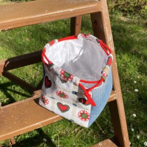 Sonja-Tasche: Tracht-Jeans